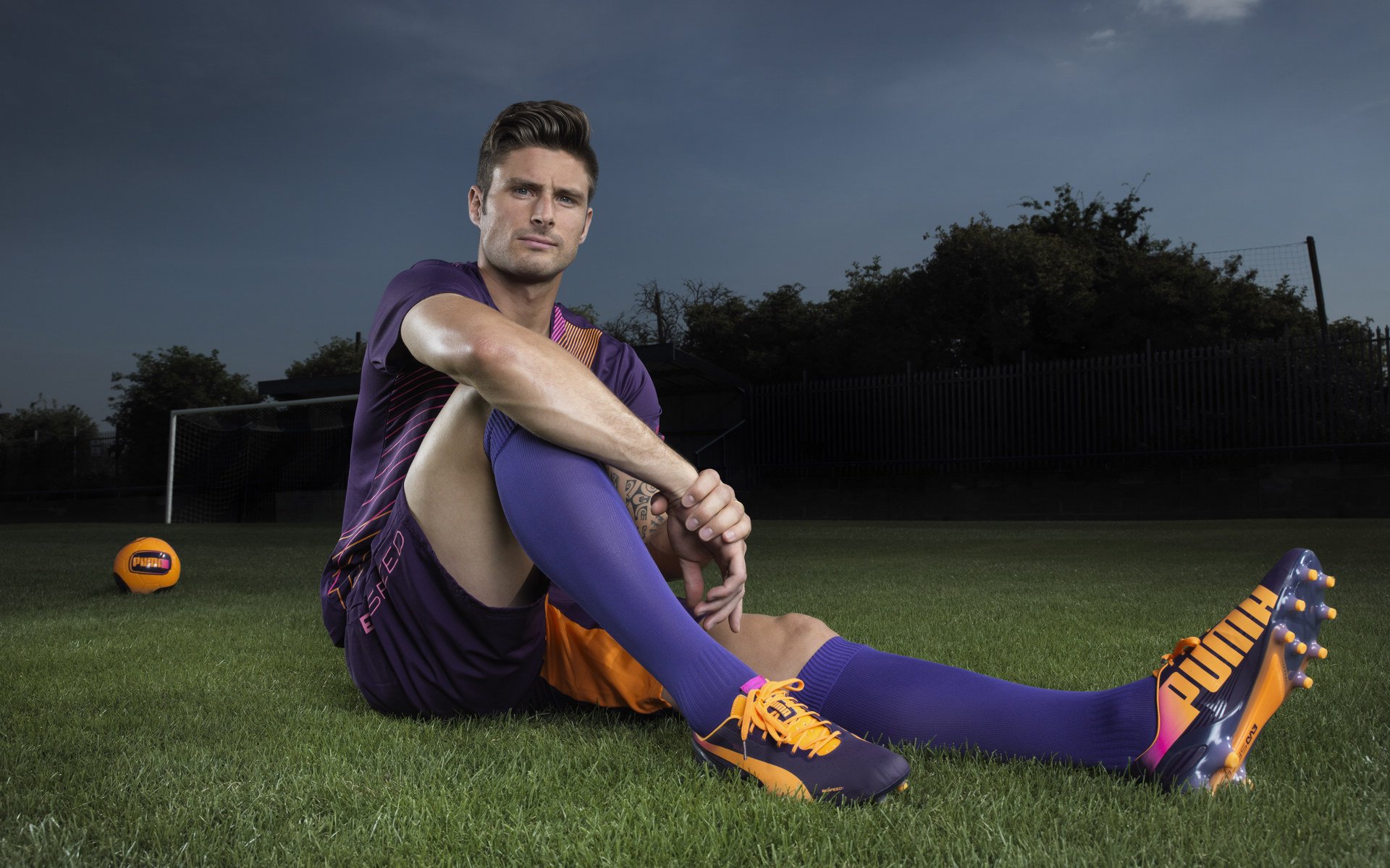 kaiyun开云·官方网站-中超联赛引入智能裁判技术提升判罚精准度，中超裁判又出争议判罚