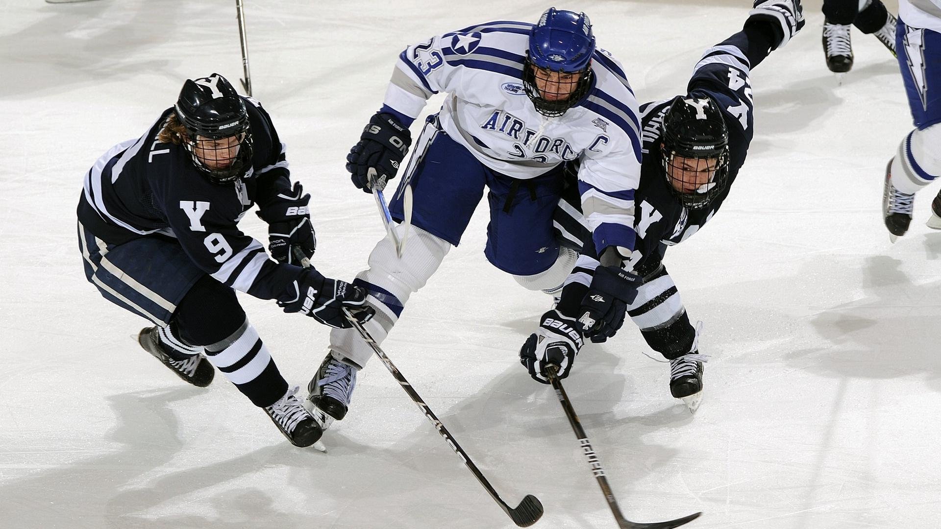 门兴格拉德巴赫保持高节奏掌控主动权,门兴格拉得巴赫